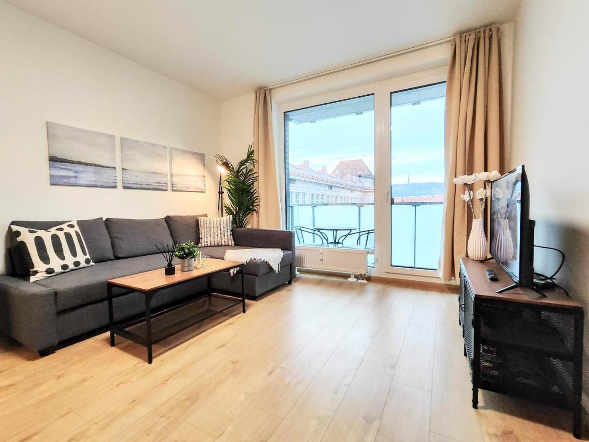 Yarn - Brand New - Free Parking - Balcony With City View - Central Shopping Mall Bratislava Esterno foto