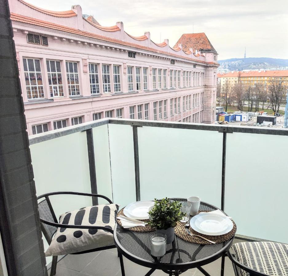 Yarn - Brand New - Free Parking - Balcony With City View - Central Shopping Mall Bratislava Esterno foto